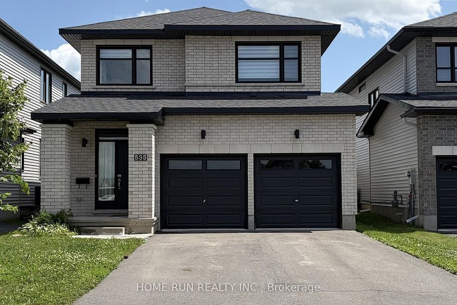 535 Honeylocust Ave, Kanata